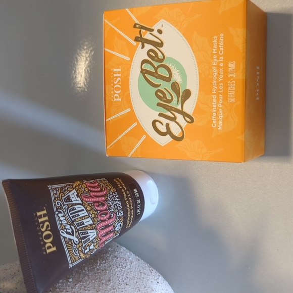 Perfectly Posh Caffeine Set Eye Bet! Livin' La Vida Mocha - Picture 1 of 1